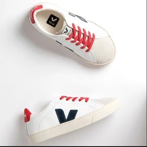 veja junior size 5